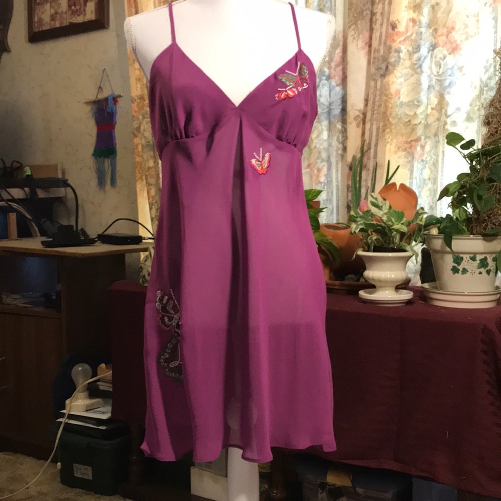 Nightie and robe set